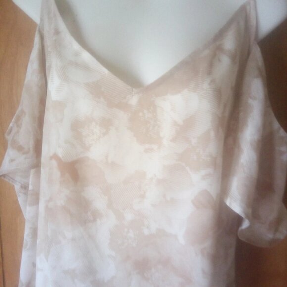 Calvin Klein Women's Beige Summer Cold Shoulder Top Size L - Picture 3 of 5